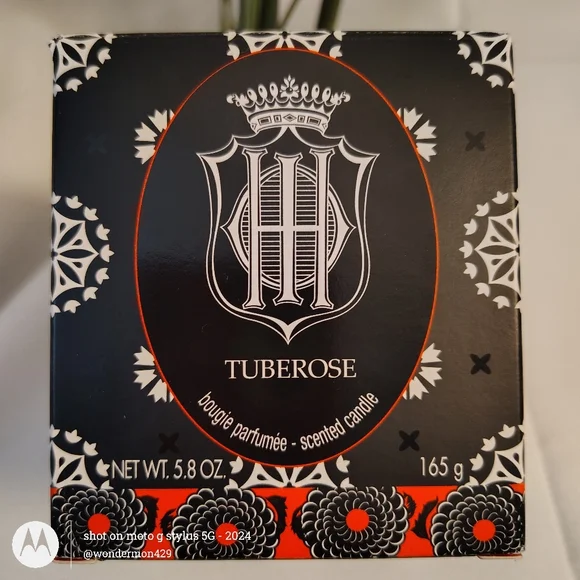 NIB Sisley Paris 5.8 oz. Tuberose 🌹Single Wick Candle - Picture 2 of 9